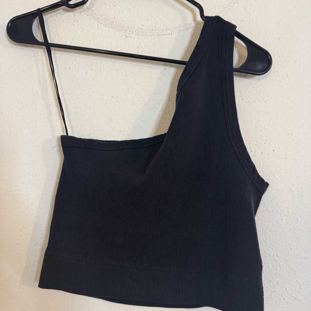 Bassike Black Ribbed one shoulder crop Top - Picture 3 of 5